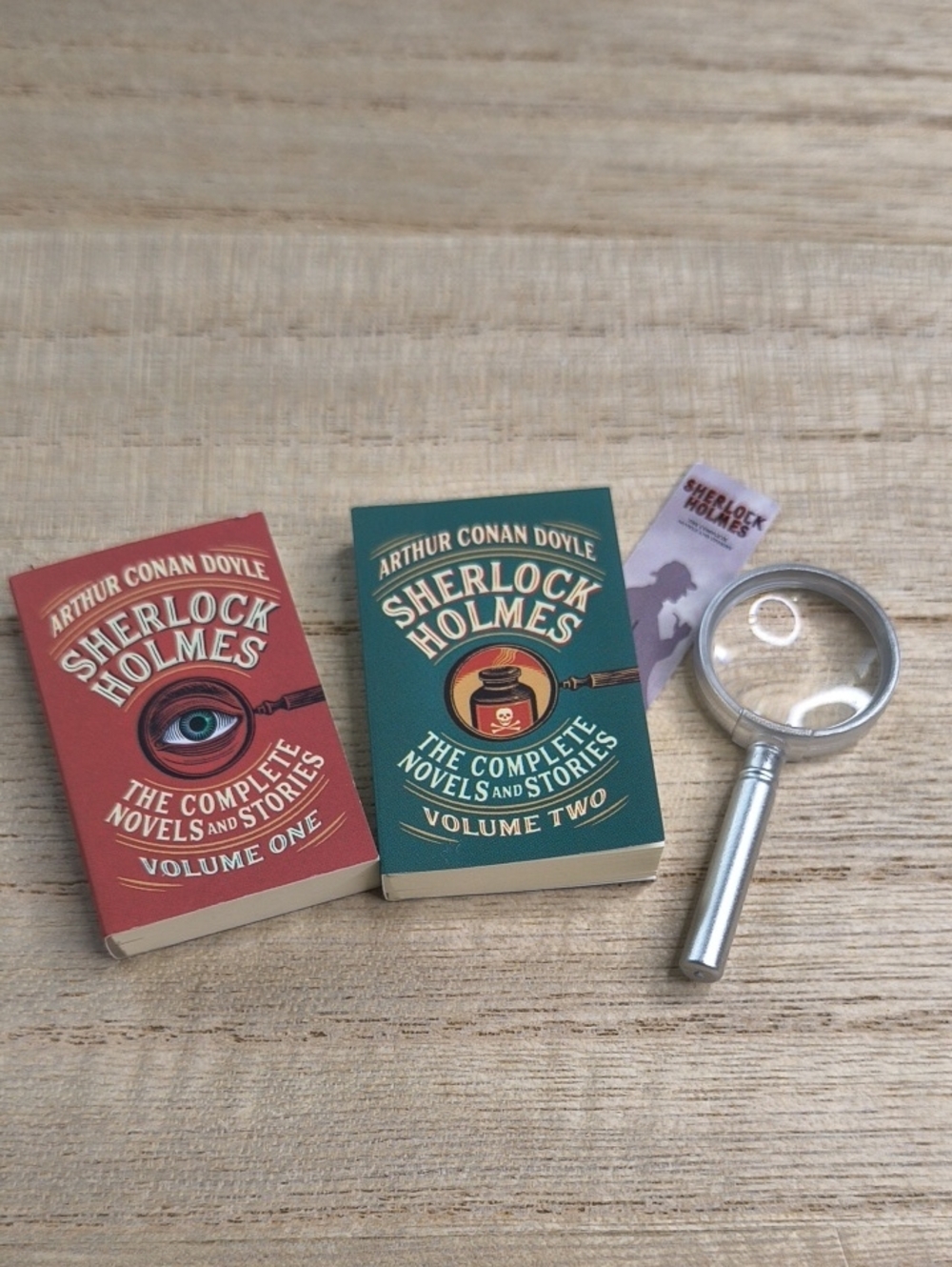 Zuru Mini Brands Books Sherlock Holmes 1 & 2
